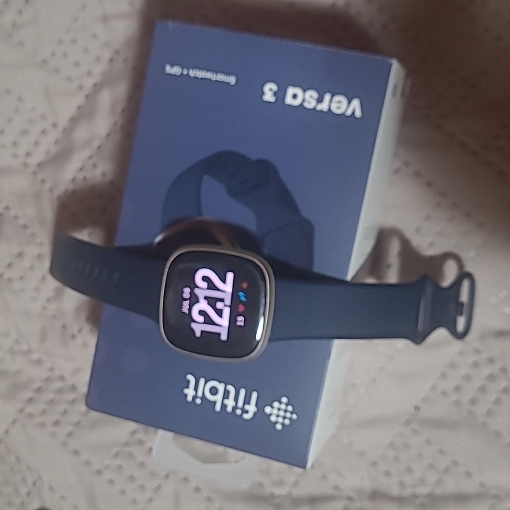 Fitbit Versa 3